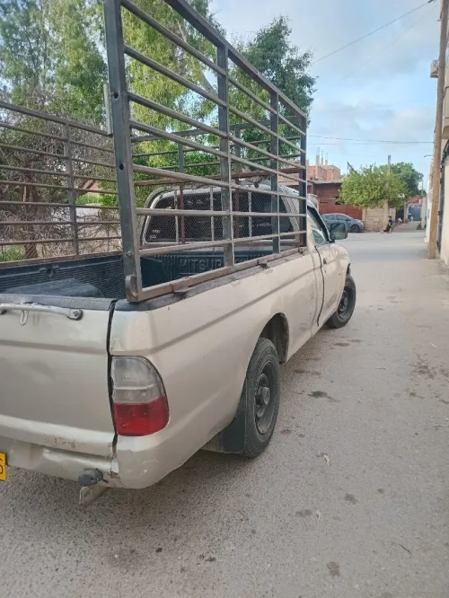 Mitsubishi L200 2006 L200