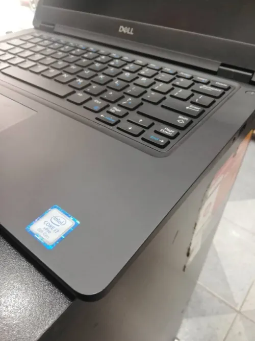 Dell Latitude 5490
