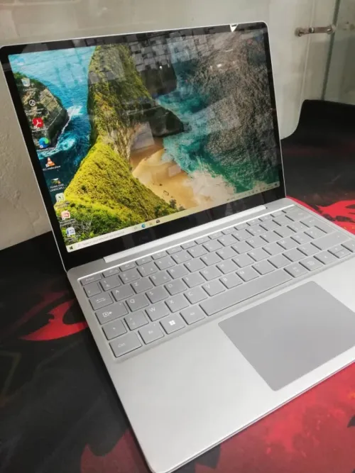 microsoft surface laptop go 2 tacctil