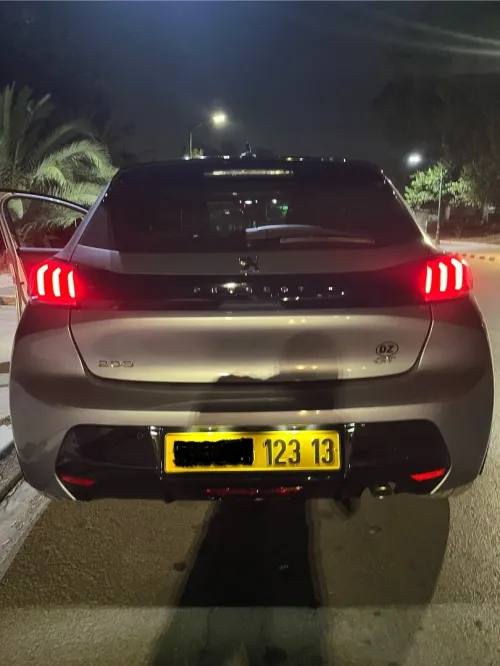 Peugeot 208 2023 GT