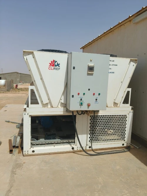 groupe de production deau glacée (chiller) à condensation par air, fabriqué par CLIREF