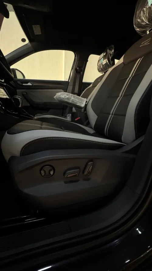 Volkswagen T-Roc 2025 R-Line 