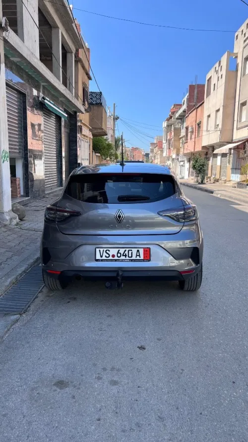 Renault Clio 5  2024 Evolution