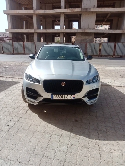 Jaguar F 2018 جڨوار