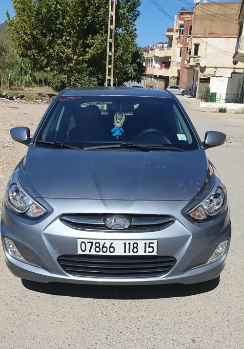 Hyundai Accent RB  4 portes 2018 Accent RB  4 portes
