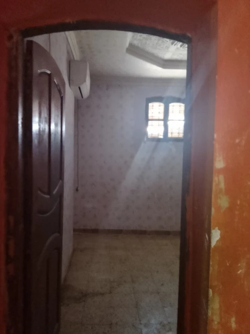 Location Appartement F5 El Oued Debila