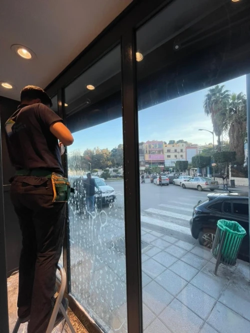 Film solaire Anti UV pour vitrine 