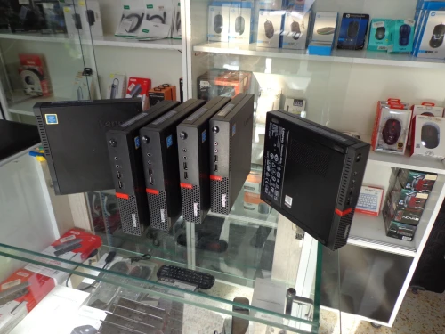 Des unité LENOVO THINKCENTRE mini M910Q-6 eme Géneration venu de france
