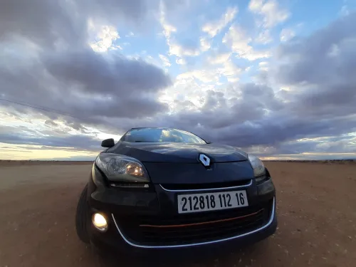 Renault Megane 3 2012 Play