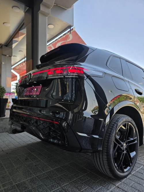 Volkswagen New Tiguan 2026 R-line black  black