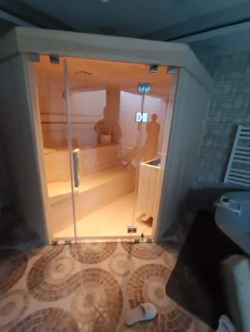 Réalisation sauna finlandais hammam 