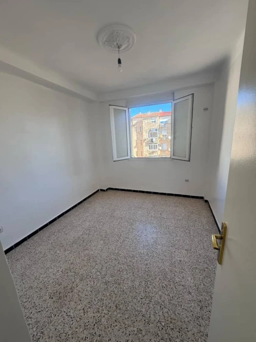 Vente Appartement F3 Alger Cheraga