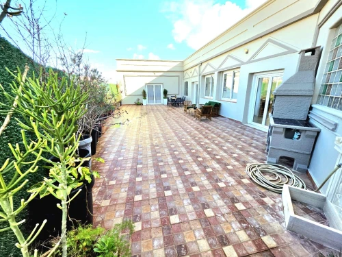 Location Appartement Niveau de villa F4 Oran Oran