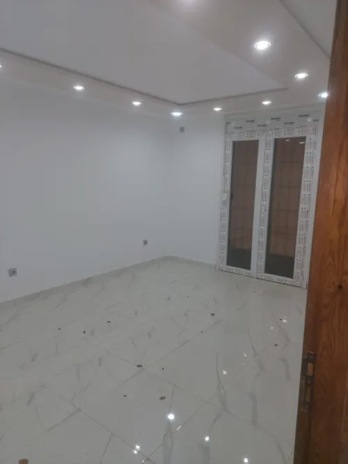 Vente Appartement Niveau de villa F4 Alger Bouzareah