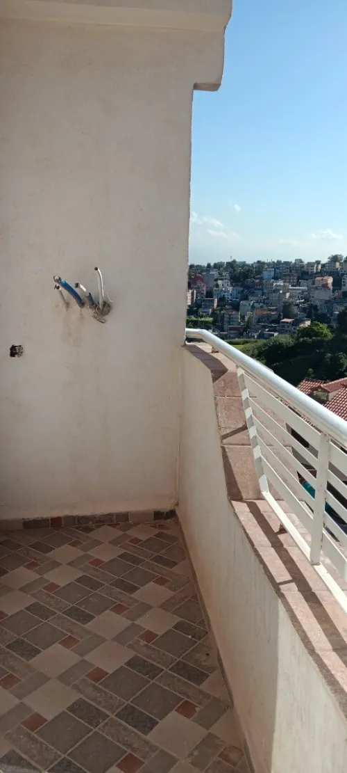 Vente Appartement Niveau de villa F4 Alger Bouzareah