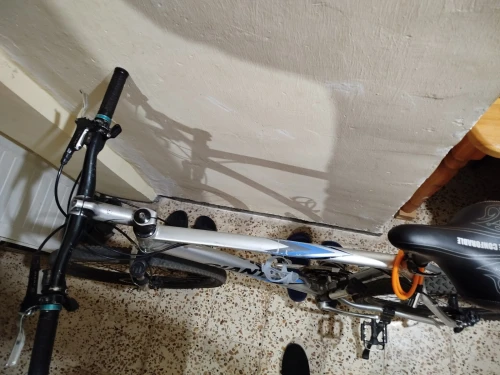VTT Giant Terrago 3