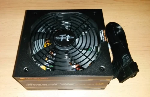 Thermaltake smart se 730w