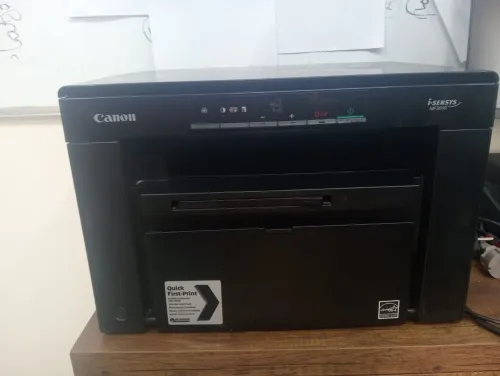 Pc de bereau et imprimante et fax