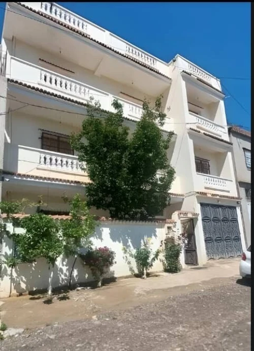 Location Local Tipaza Cherchell