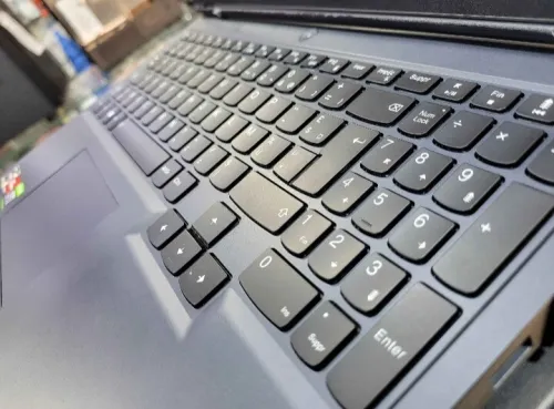 Lenovo legion 5 15ach6h