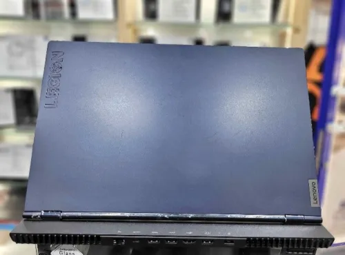 Lenovo legion 5 15ach6h