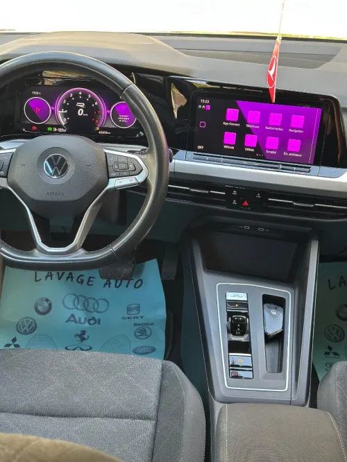 Volkswagen Golf 8 2021 Life Plus
