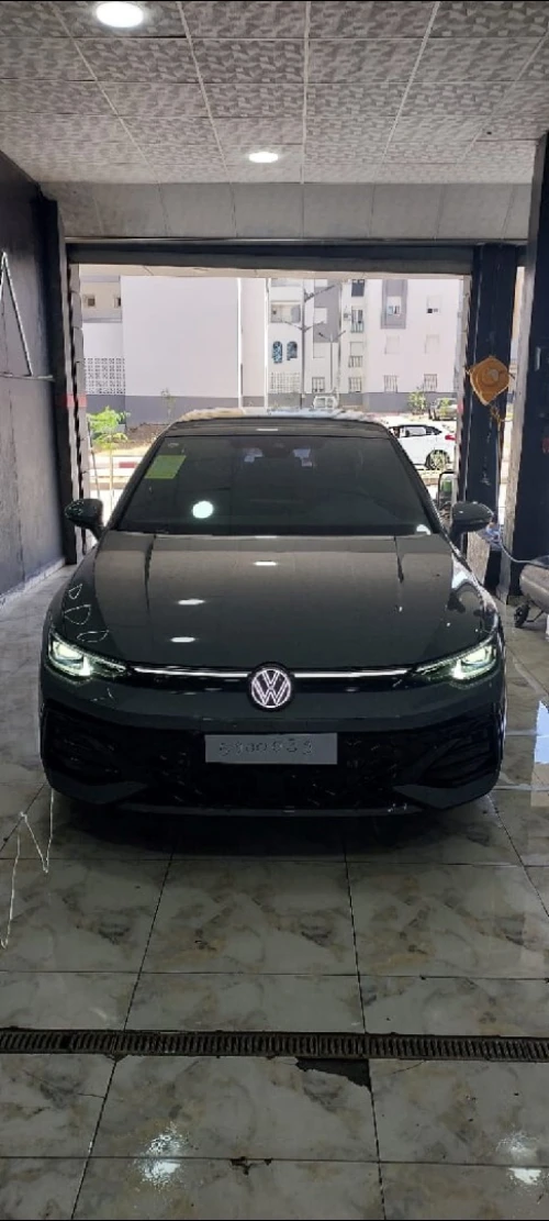 Volkswagen Golf 8 2025 R-Line