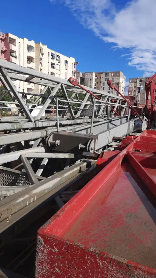 Grue à tour