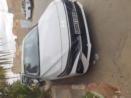 Hyundai Elantra 2025 