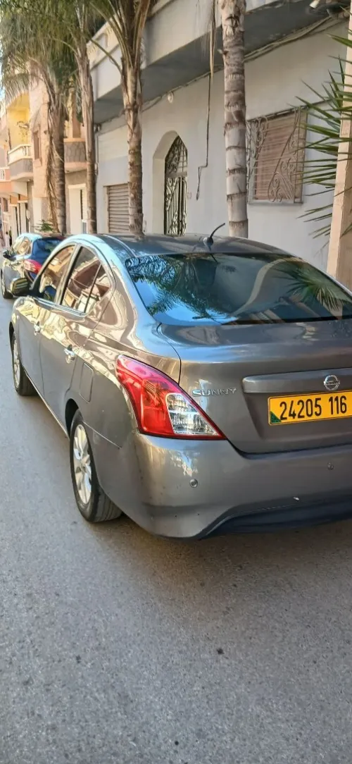 Nissan Sunny 2016 Acenta