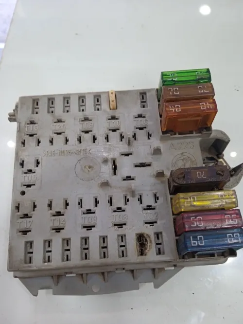 Boite à fusibles 