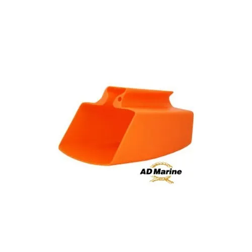 écope plastique pour bateau