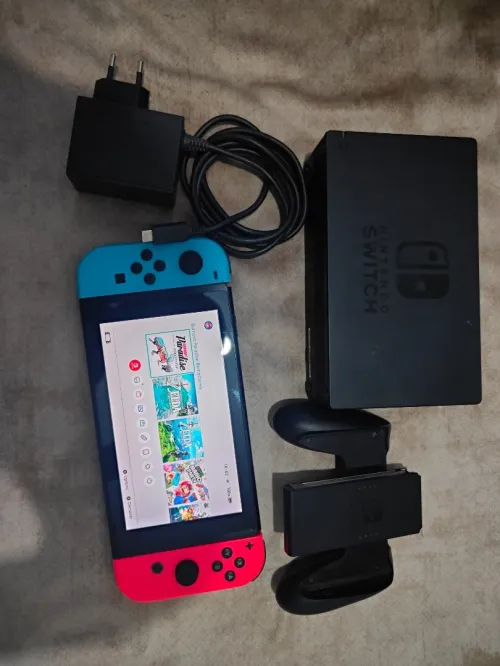 Nintendo switch v1 flashée puce 128 go + mode online
