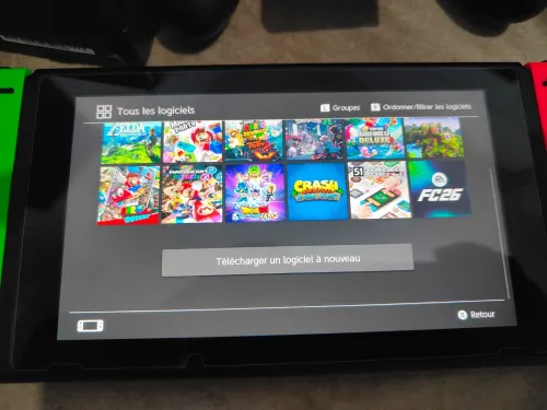 Nintendo switch V2 2022 flashée puce 128 go excellent état