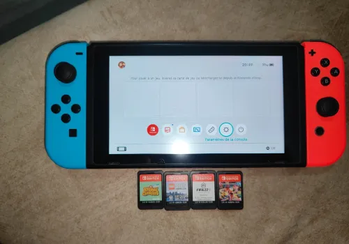 Nintendo switch 2017  sans accessoires + 4 jeux 