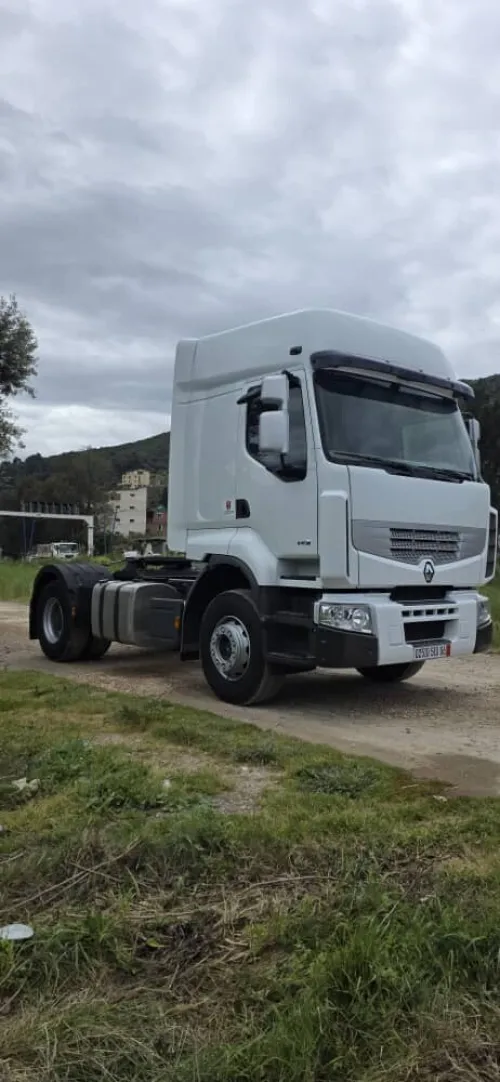 Renault 440 DXI 2010