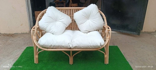 MEUBLES EN ROTIN FABRIQUEE A LA MAIN SUR COMMANDE