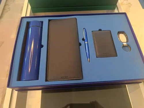 COFRRET PERSONNALISE CADEAU ENTREPRISE