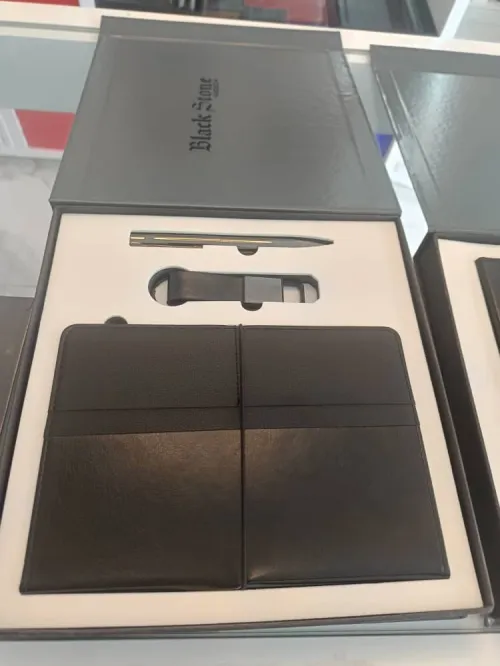 COFRRET PERSONNALISE CADEAU ENTREPRISE