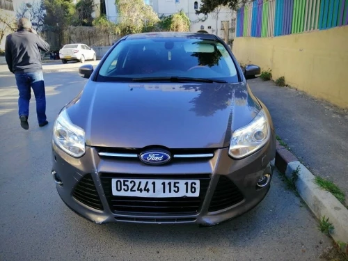 Ford Focus 5 portes 2015 Titanium