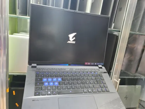 Laptop pc portable gigabyte i9 14900HX 32 64 rtx 4070 aorus gamer station neuf garantie magasin