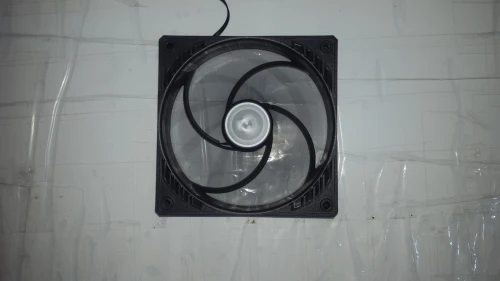Ventilo PC Arctic P12 + Deux FSP RGB