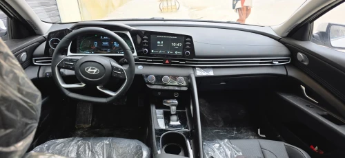 Hyundai Elantra 2025 Glx