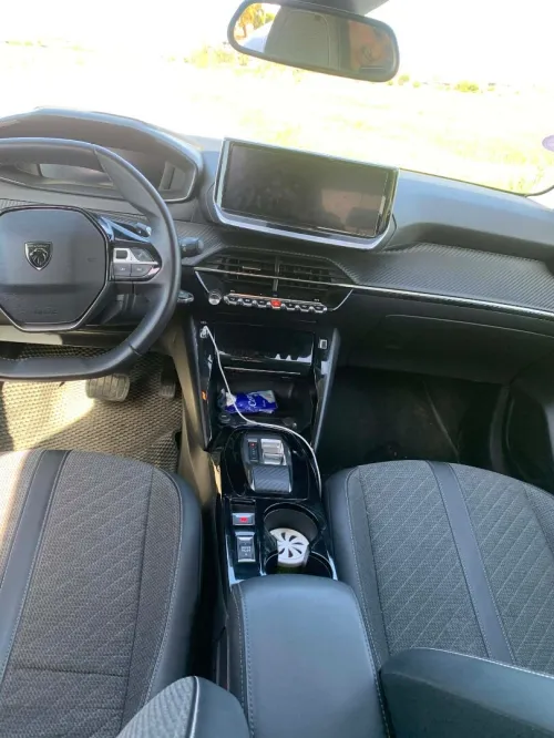 Peugeot 208 2024 208 hybrid allure