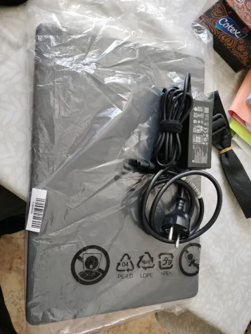 PC PORTABLE HP 15-Dw3019nk I3-1115G4/4G/256SSD/ WIN10/15.6