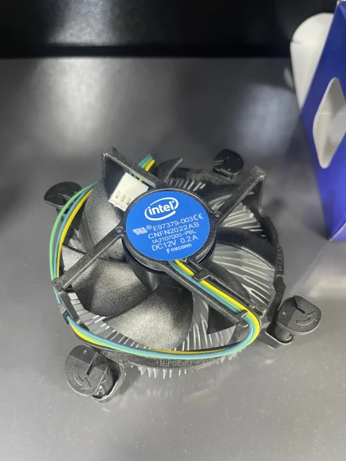 LOT DE 30 VENTIRADS INTEL ORIGINE