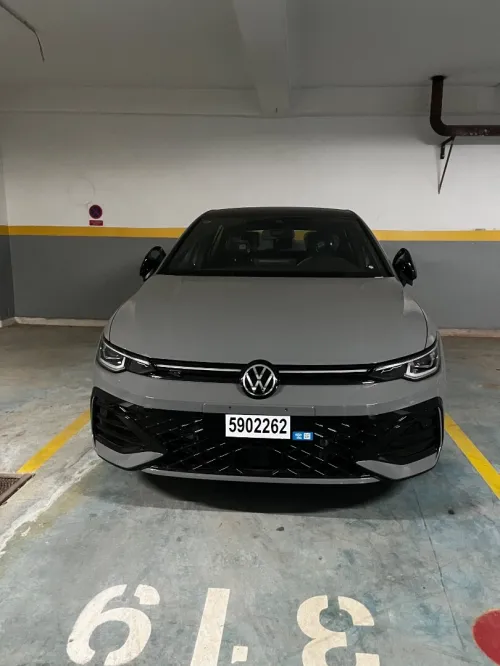 Volkswagen Golf 8 2025 R-Line