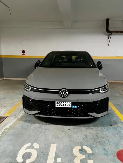 Volkswagen Golf 8 2025 Pro R-line