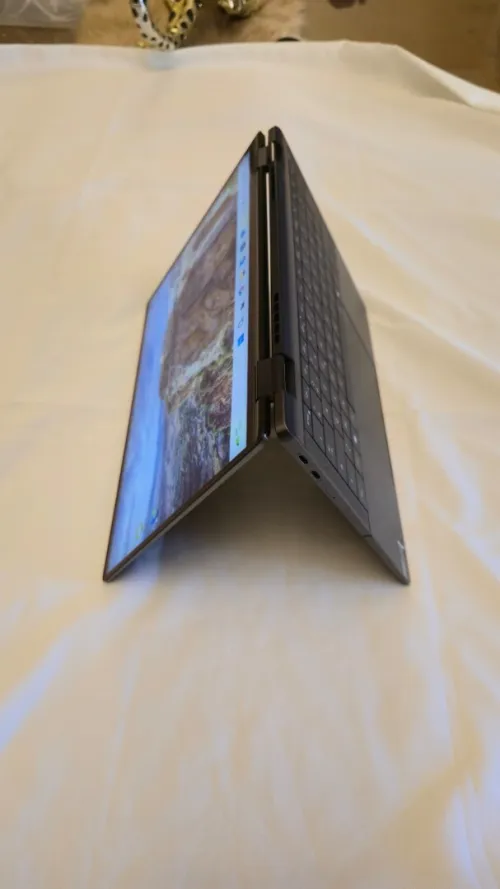 Dell Latitude 9450 Ultra 7 vPro