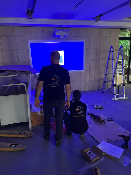Études et Installation de Sonorisation Professionnels